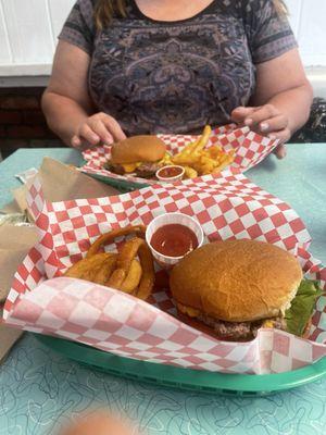 Jenny's Malt Shop & Diner Featuring Tropical Sno