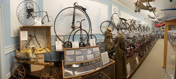 Deke Slayton Memorial Space & Bike Museum