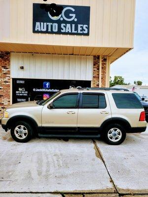 2002 Ford Explorer only $1795 a/c is ice cold