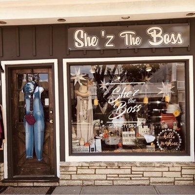She'z the Boss shops