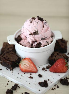 Chocolate Covered Strawberries- Valentine Flavor!