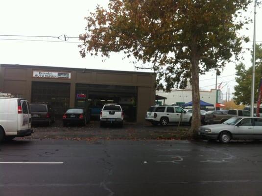 Estrada's Auto Repair