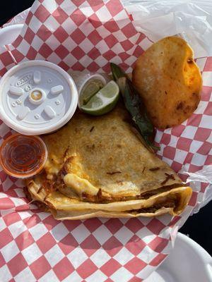 Delicious quesabirria