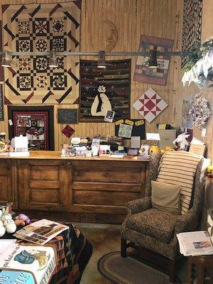 Rusty Moon Quilts & Gifts