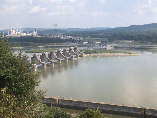 Eagles Bluff Overlook Park