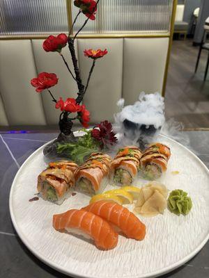 American Roll, Salmon Nigiri 2pc