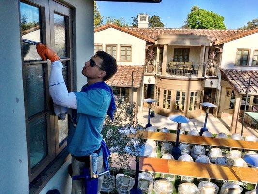 Clean glass for any occasion