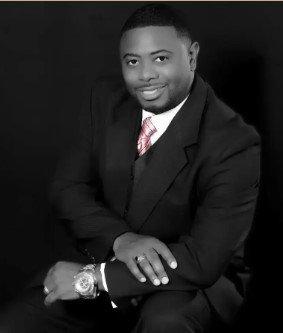 LaVarn Hardy 
 BROKER OWNER of The Signature RE, LLC.