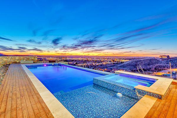 Claudia Abraham Real Estate