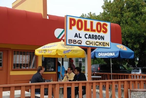 eating outside the expansive dinning room