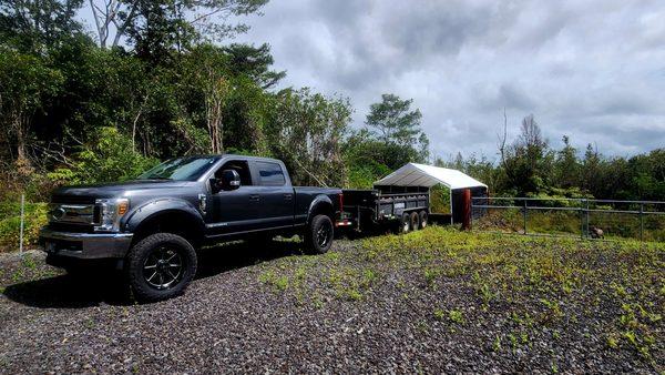 Sandy's Mo Easy Hauling