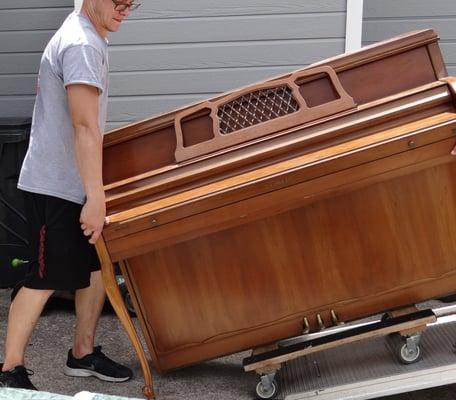 We move pianos, safes, pool tables, and other specialty items in addition to full service residential and commercial moves.