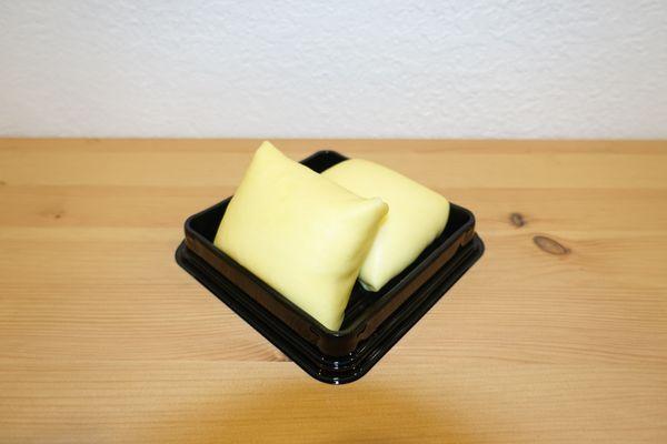 Mango Pancake Comes with fresh mango, cream and rape with crepes.(One order comeMango Pancake Comes with fresh mango, cream and rape with cr