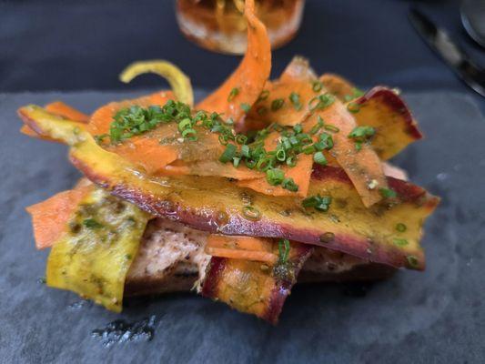 Carrots tuna rye toast