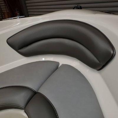 Forward bow back rest