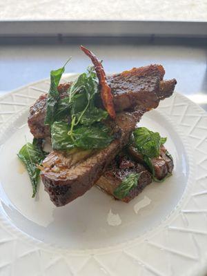 Pork ribs Kra Pao (Thai basil)