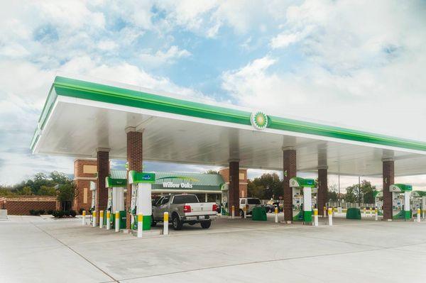 Willow Oaks Crossing