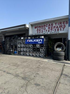 Monarcas Tires & General Repair