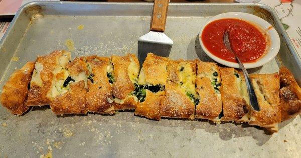 Spinach roll