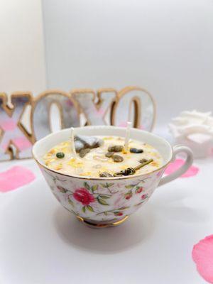 Oats & Honey Teacup Candle