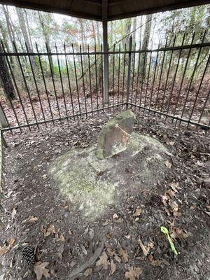 Elliot’s Stone Historical Park