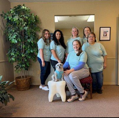 Anita (far left) made us all matching shirts, she is so crafty and managed to surprise everyone with them.  Thanks Anita!!!