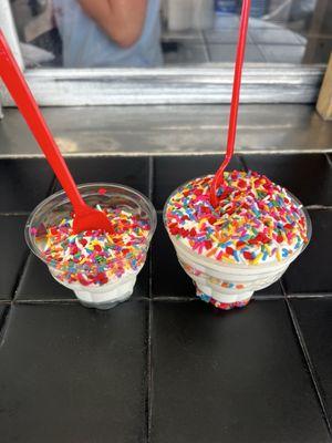 Soft serve vanilla with sprinkles