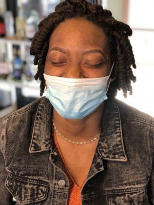 Brow wax & brow tint