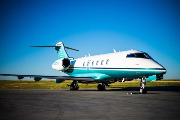 2008 Challenger 300