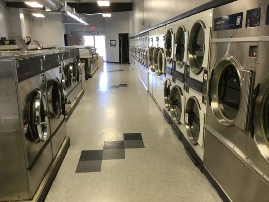 White Swan Laundromat & Dry Cleaning