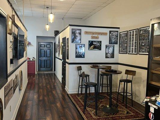 Goodfella’s Cigar Lounge