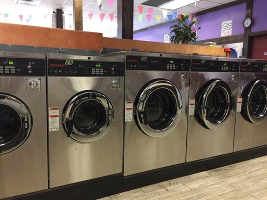 Brand New washing machines! Super CLEAN!!!