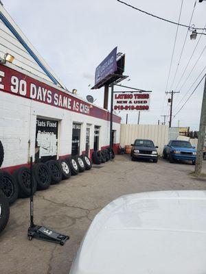 Latino Tires
