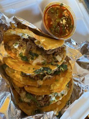 Quesa birria tacos