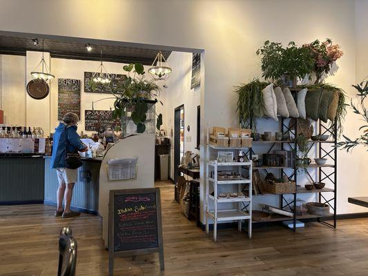 Checkout and gift area