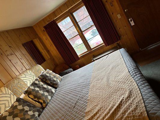 Caboose Motel & Gift Shop