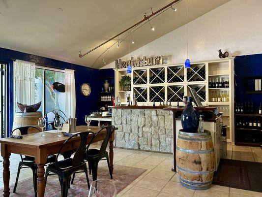 In the tasting room - So cute!