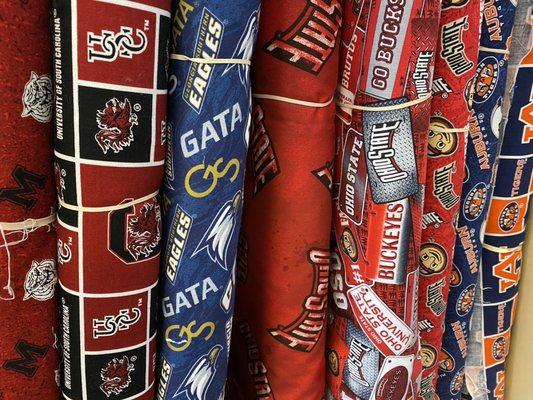 SewNoles Fabrics and Lessons