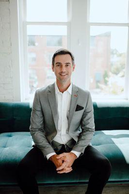 Meet Oliver Chapman! Specializing in the Central Ohio/Columbus market. Oliver is a graduate of THE Ohio State University