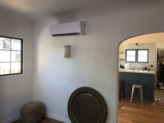 J M Laszlo Heating & Cooling