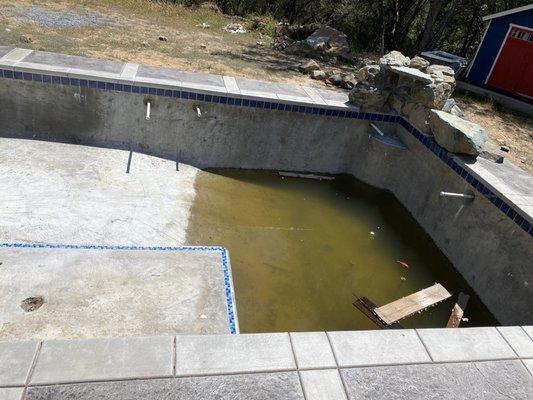 Tropical Pools Service and Repair