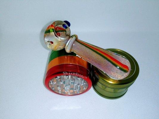 The Drip Smoke Shop and Apparel