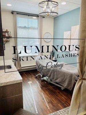 Luminous Skin And Lashes