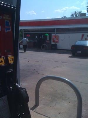 United Stop & Shop 16