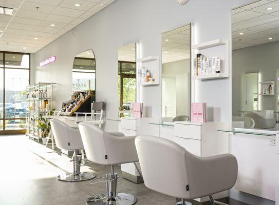 Blo Blow Dry Bar