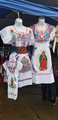 Tambien contamos con ropa tipica