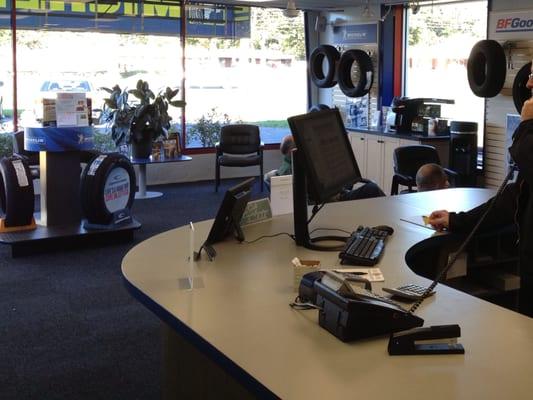 STATE TIRE & AUTO SVC CTR INC