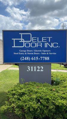 Delet Door