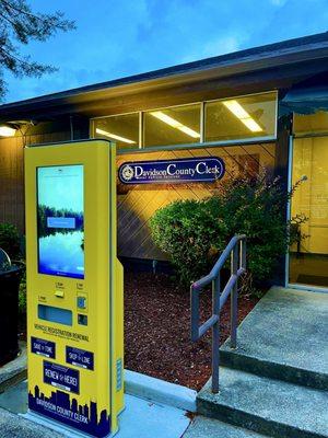 Davidson County Clerk Vehicle