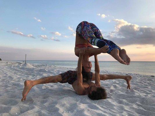 Sonrisa Yoga & Dance Studio